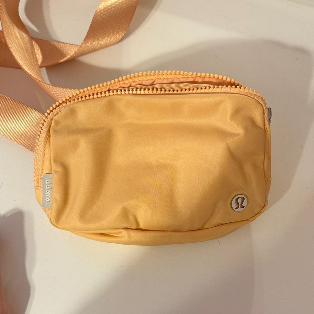 Lululemon Athletica Women's Peach Crossbody Bag
